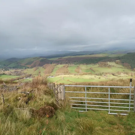 Tri Deg Un, Cottage For 2 Adults And 2 Children Machynlleth Buitenkant foto